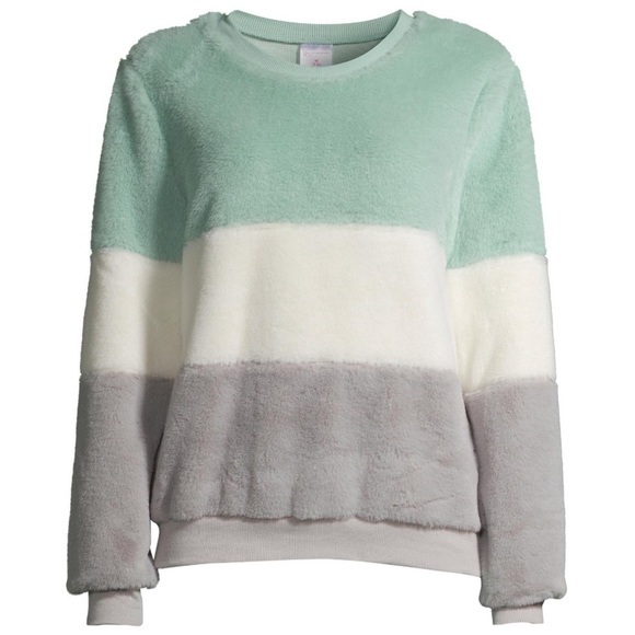 Juniors' Fuzzy Colorblocked Pullover - Picture 4 of 6